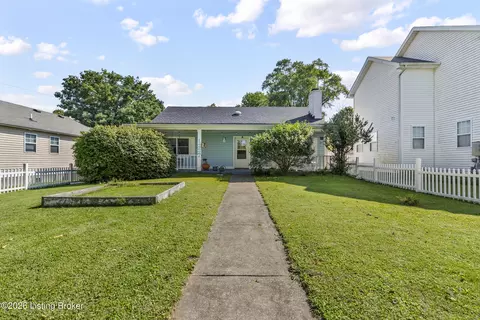 1227 Ormsby Ln, Louisville, KY 40222