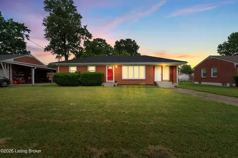2011 Nocturne Dr, Louisville, KY 40272