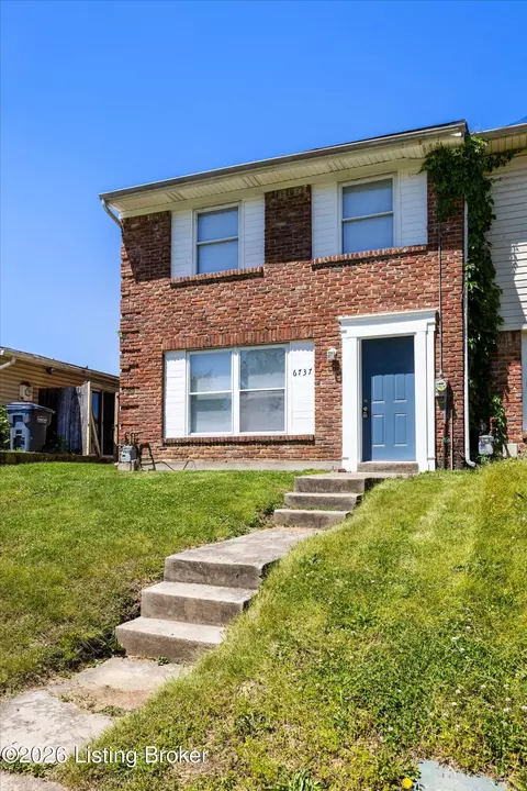 6737 Vandre Ave, Louisville, KY 40228