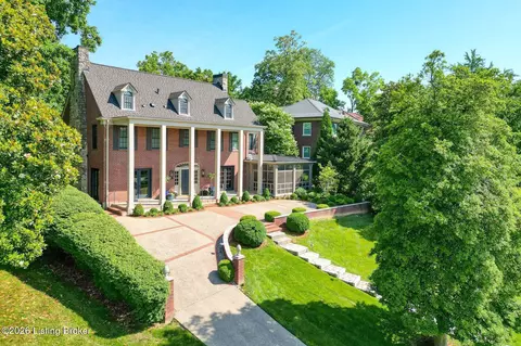 1679 Spring Dr, Louisville, KY 40205