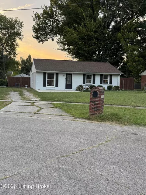 5514 Redondo Cir, Louisville, KY 40218