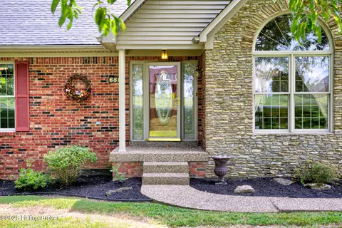 659 Rolling Trl, Taylorsville, KY 40071