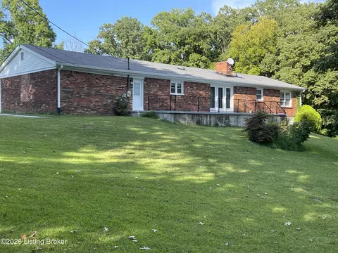 1022 Greenbriar Rd, Lawrenceburg, KY 40342