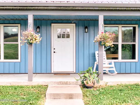 438 Hickory Ridge Rd, Waddy, KY 40076