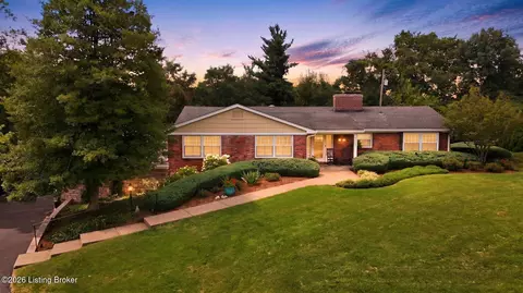 5105 Moccasin Ct, Louisville, KY 40207