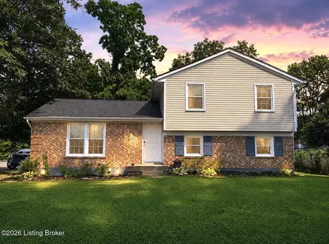 3301 Stony Brook Dr, Jeffersontown, KY 40299