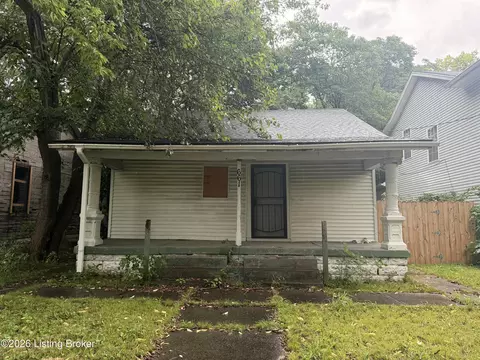 661 Hecks Ln, Louisville, KY 40211