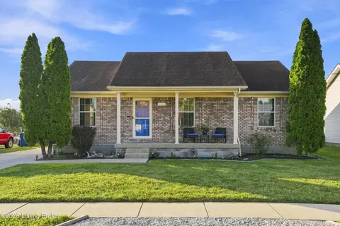 180 Treasure Bay Ct, Shepherdsville, KY 40165