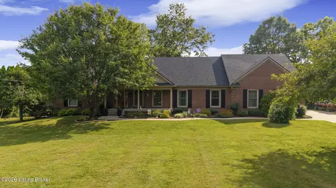 2796 Ash Ave, Louisville, KY 40245