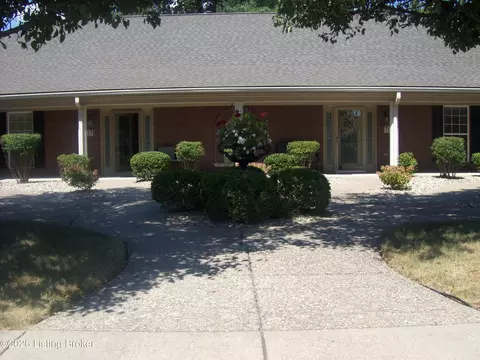 7021 Adeno Way, Louisville, KY 40291