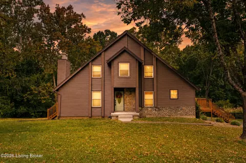 1010 Benton Ridge Dr, Louisville, KY 40245