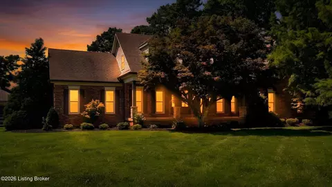 9300 Bates Rd, Louisville, KY 40228
