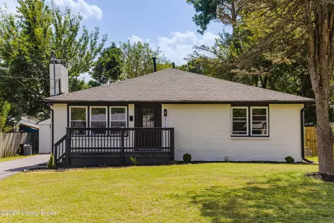 2716 Pioneer Rd, Louisville, KY 40216