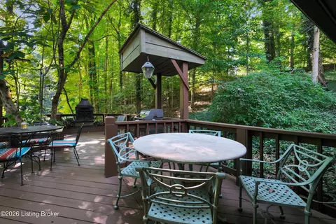 Exterior - 999 Penn Run Rd, Bee Spring, KY 42207 photo 10 of 20