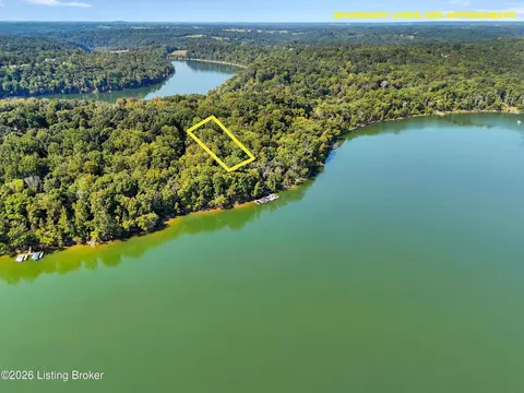 View/Area - 999 Penn Run Rd, Bee Spring, KY 42207 photo 9 of 11