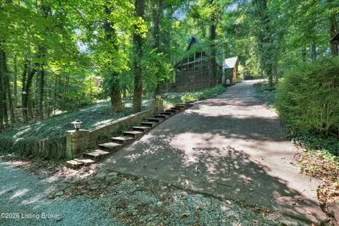 Exterior - 999 Penn Run Rd, Bee Spring, KY 42207 photo 17 of 20