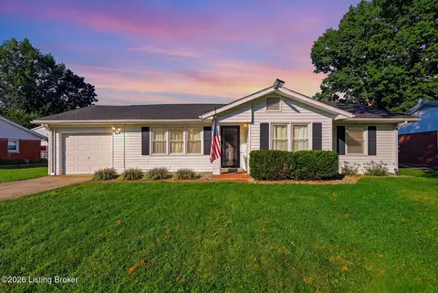 111 Park Ln, Lawrenceburg, KY 40342