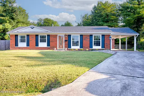 7501 Revolutionary Ct, Louisville, KY 40214