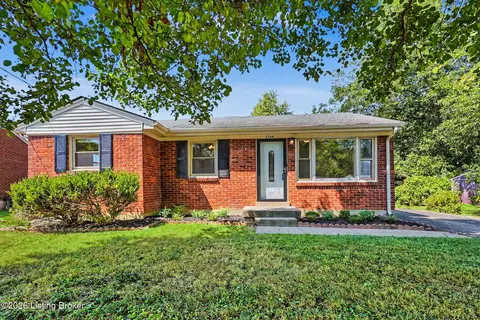5504 Minyard Dr, Louisville, KY 40219