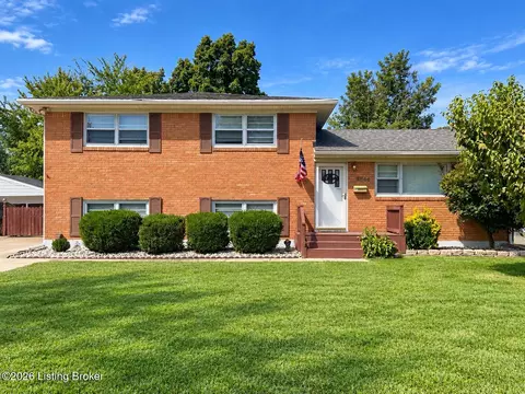 8306 Madrone Ave, Louisville, KY 40258