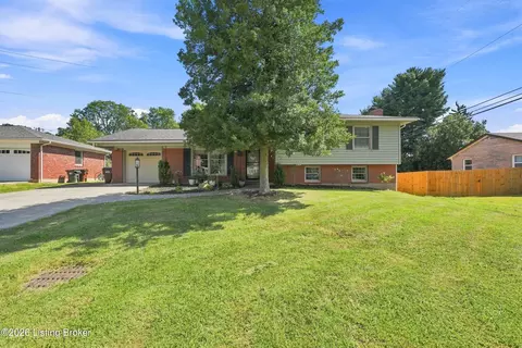 705 Dorsey Way, Louisville, KY 40223