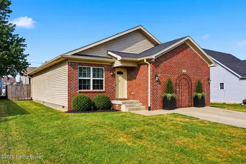 2066 Osprey Cove Dr, Shelbyville, KY 40065