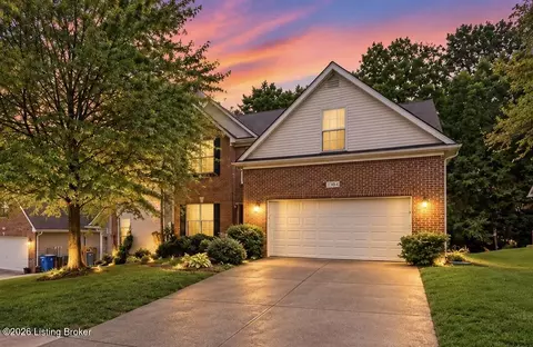 8003 Williamsgate Cir, Crestwood, KY 40014