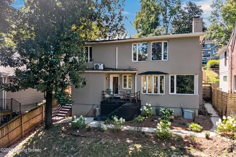 2410 Cross Hill Rd, Louisville, KY 40206