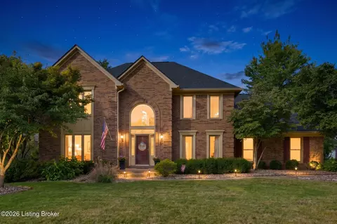 804 Harvest Grove Ct, Louisville, KY 40245