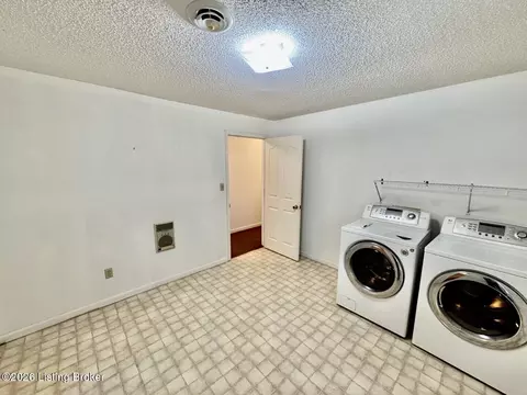 Other - 135 Brookside Dr, Springfield, KY 40069 photo 5 of 11