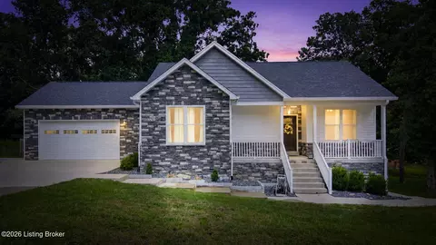 611 Lakeshore Pkwy, Brandenburg, KY 40108