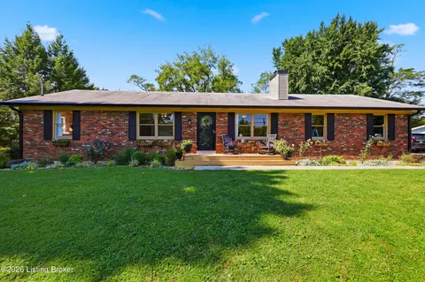 7308 Kavanaugh Rd, Crestwood, KY 40014