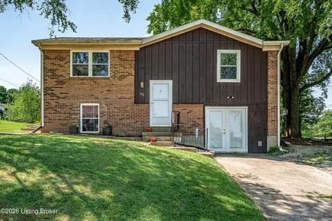 102 Dixon Ave, Elizabethtown, KY 42701
