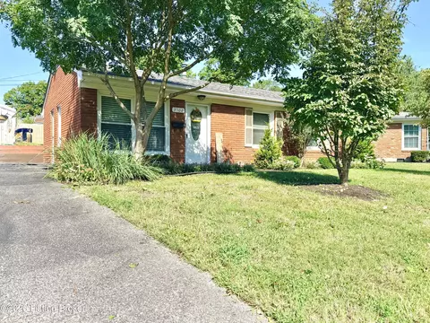 3502 Charlane Pkwy, Jeffersontown, KY 40299