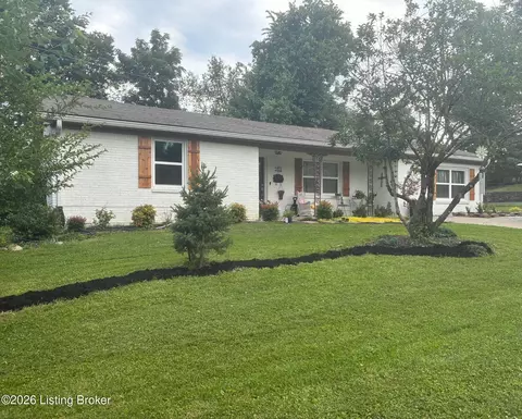 1414 South Dr, Shelbyville, KY 40065