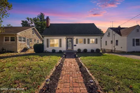 107 Beechwood Ave, Shelbyville, KY 40065