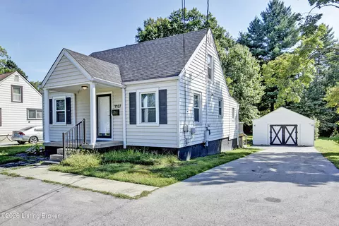 4407 Savage Dr, Louisville, KY 40216