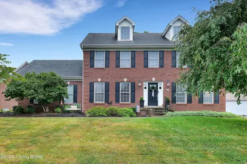 4534 Cherry Forest Cir, Louisville, KY 40245