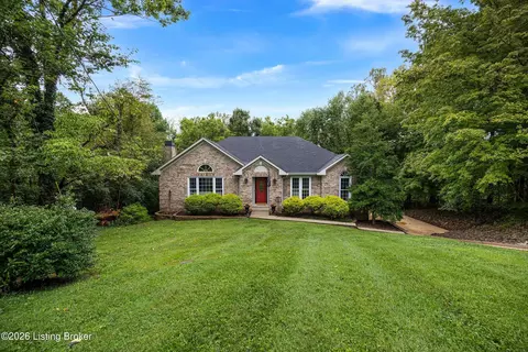 5401 Tarrant Ln, Crestwood, KY 40014