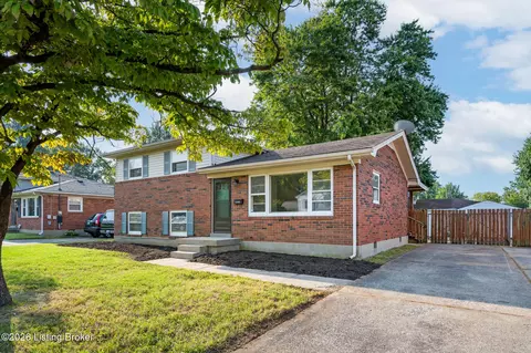 5100 Barnes Dr, Louisville, KY 40219
