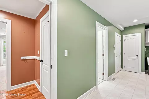 Entry Way - 2801 Pattons Creek Rd, Pendleton, KY 40055 photo 7 of 9