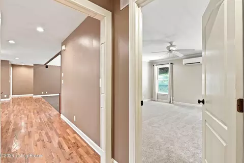 Entry Way - 2801 Pattons Creek Rd, Pendleton, KY 40055 photo 5 of 9
