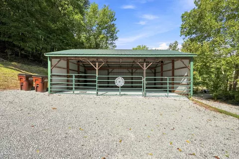 Exterior - 2801 Pattons Creek Rd, Pendleton, KY 40055 photo 26 of 28
