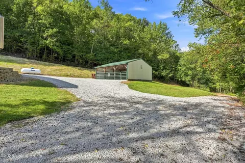 Exterior - 2801 Pattons Creek Rd, Pendleton, KY 40055 photo 24 of 28