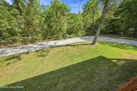 Exterior - 2801 Pattons Creek Rd, Pendleton, KY 40055 photo 8 of 28