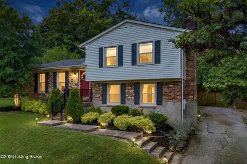 12411 Brookgreen Dr, Louisville, KY 40243