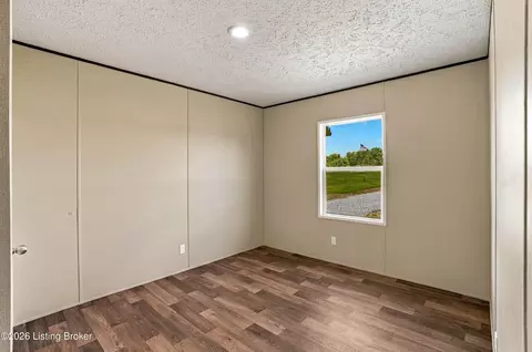 Bedroom - 96 Grace Ln, Constantine, KY 40140 photo 4 of 4