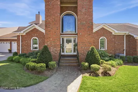 2615 Alia Cir, Louisville, KY 40222
