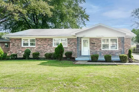 4703 Laramie Ct, Louisville, KY 40216