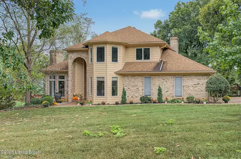 7642 Deer Meadow Dr, Louisville, KY 40241